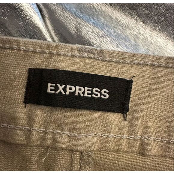 Express Silver Straight Leg Ultra High Rise Pants Sz 8 - Picture 6 of 7